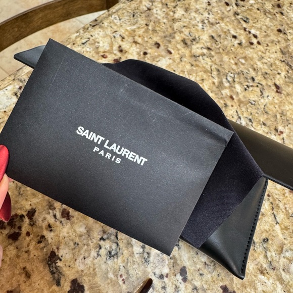 Saint Laurent SL 507 Sunglasses - Picture 7 of 7